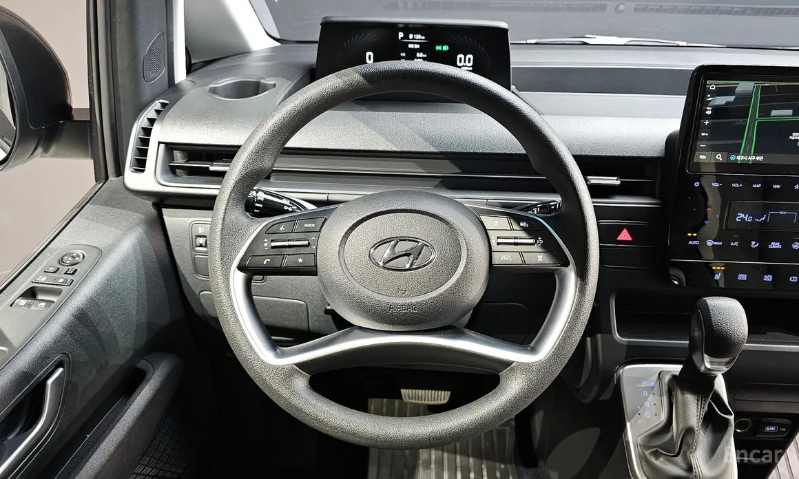 Фото 13 - Hyundai Staria