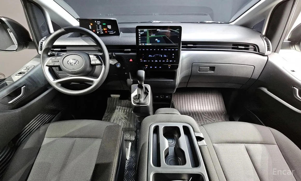 Фото 7 - Hyundai Staria