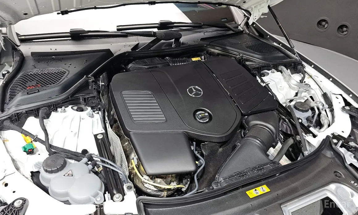 Фото 6 - Mercedes-Benz E-Class