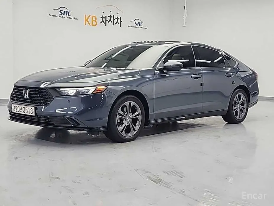 Фото 1 - Honda Accord