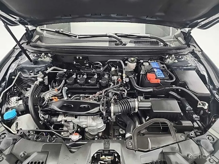 Фото 5 - Honda Accord