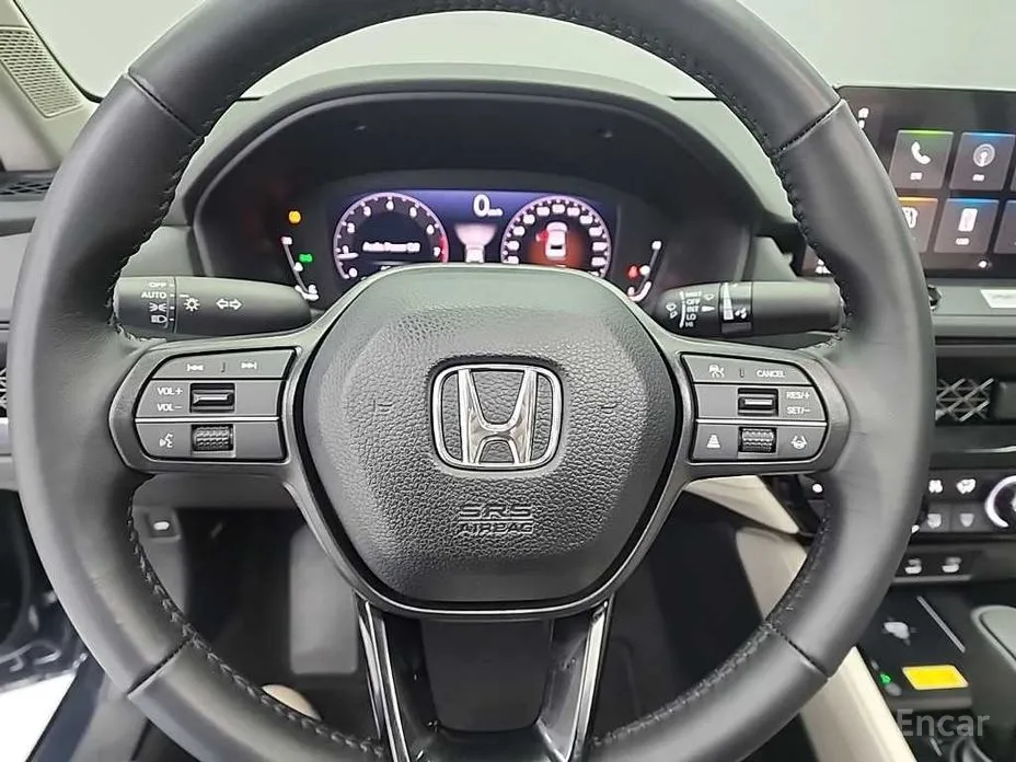 Фото 9 - Honda Accord