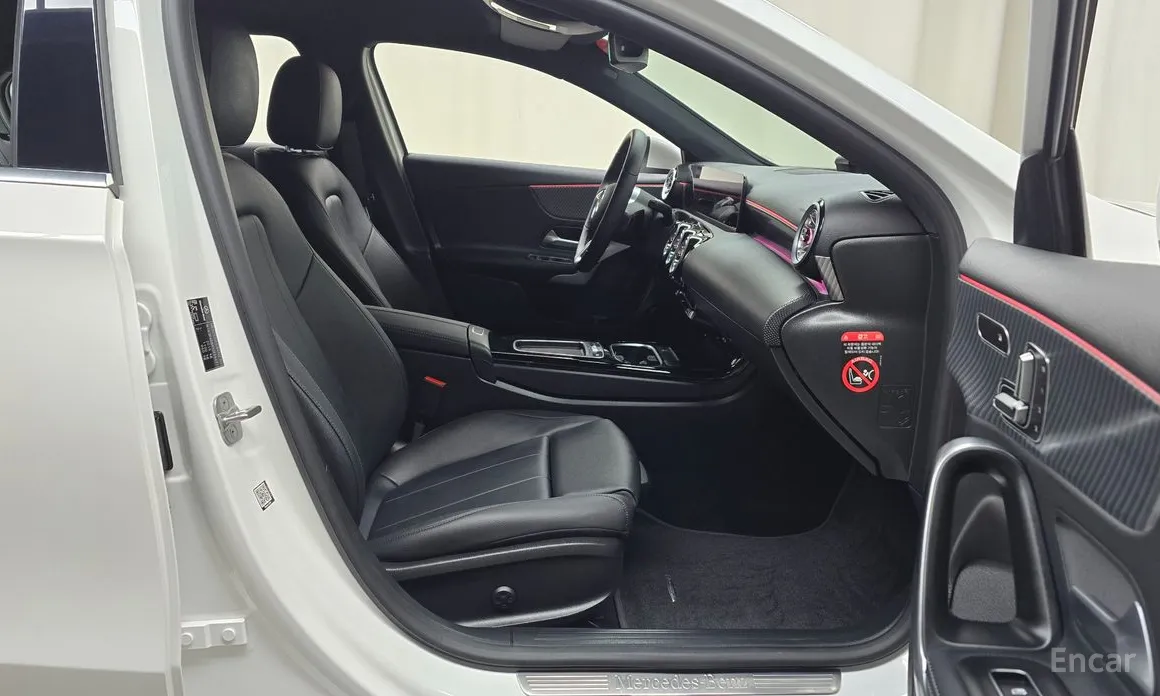 Фото 11 - Mercedes-Benz A-Class