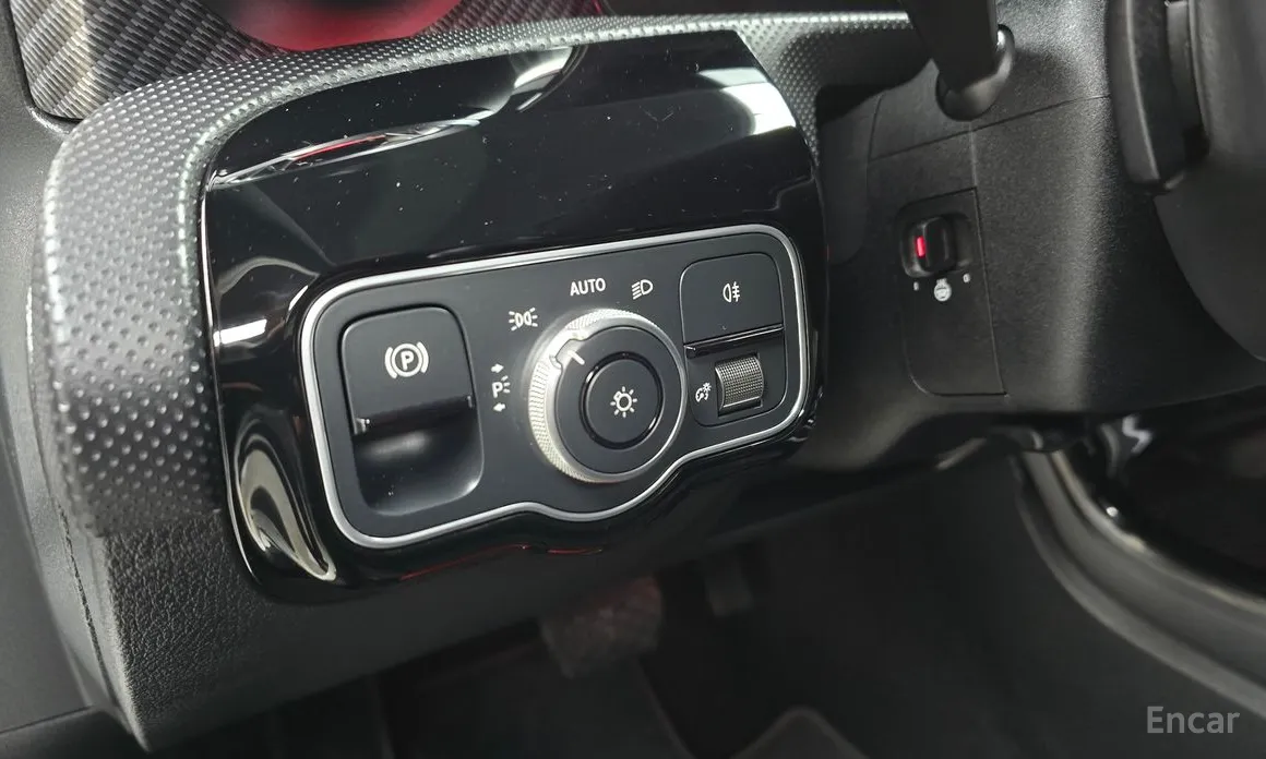 Фото 18 - Mercedes-Benz A-Class