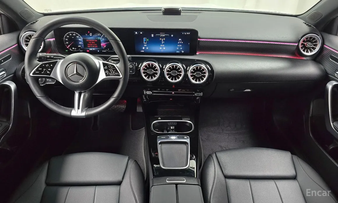 Фото 7 - Mercedes-Benz A-Class