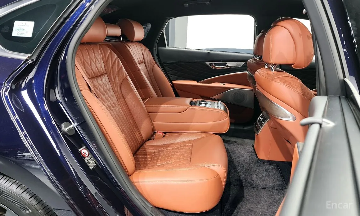 Фото 12 - Kia K9