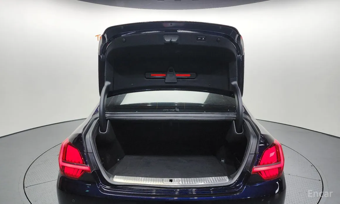 Фото 20 - Kia K9