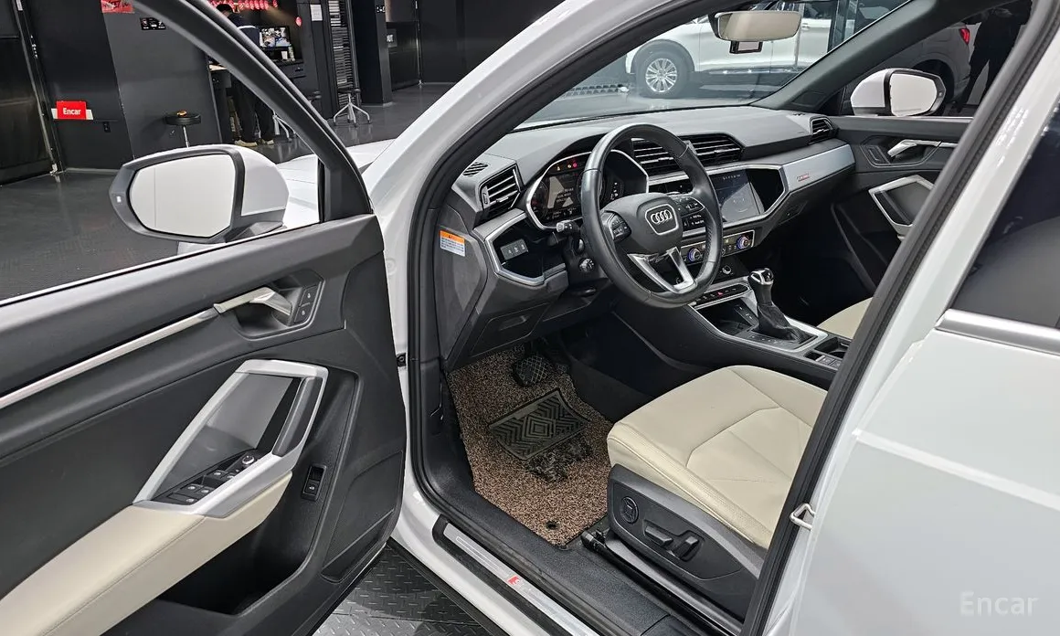 Фото 11 - Audi Q3