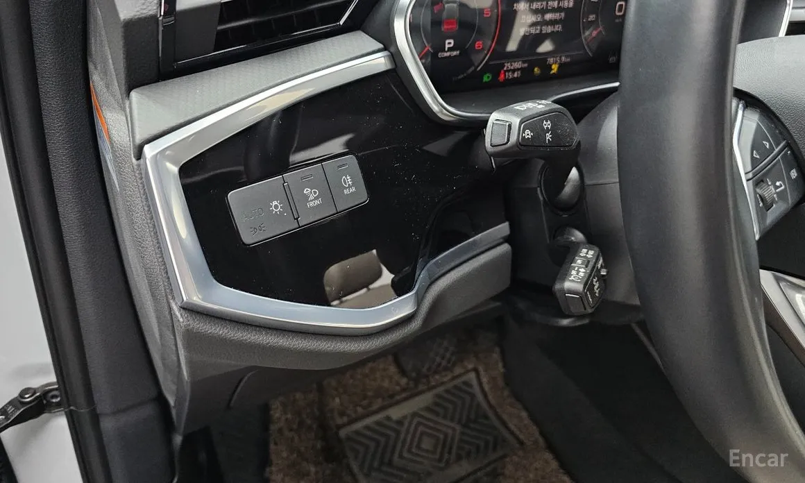 Фото 15 - Audi Q3