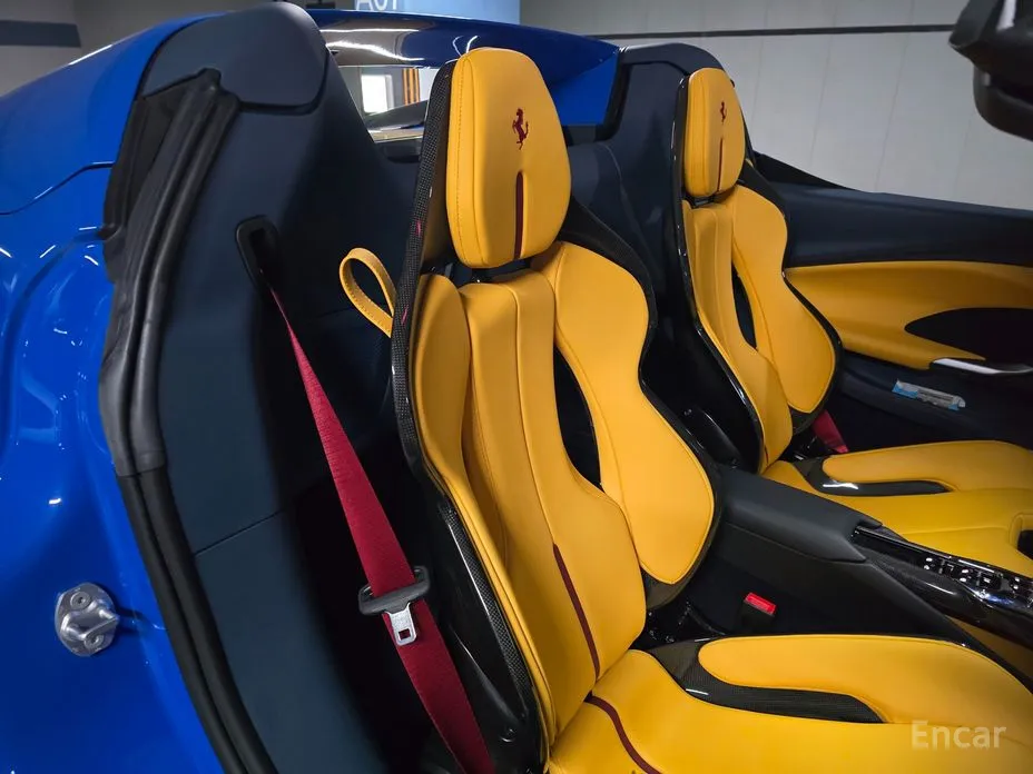 Фото 14 - Ferrari 296