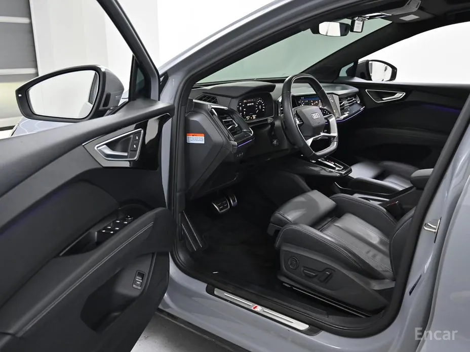 Фото 11 - Audi Q4 e-tron