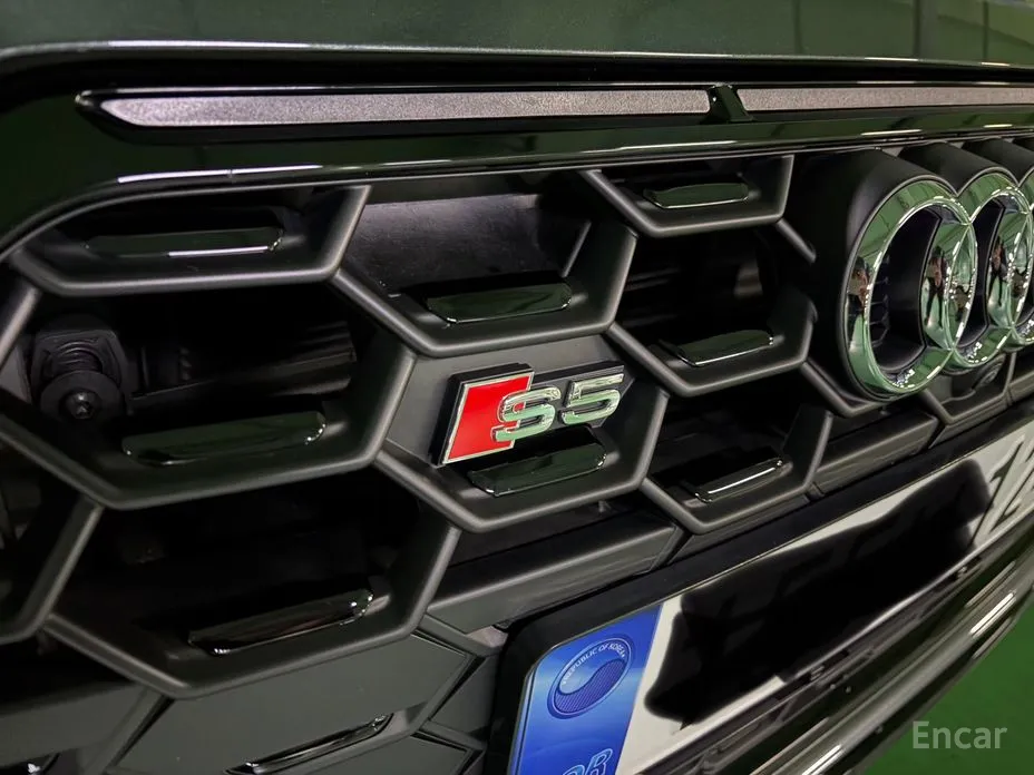 Фото 16 - Audi S5