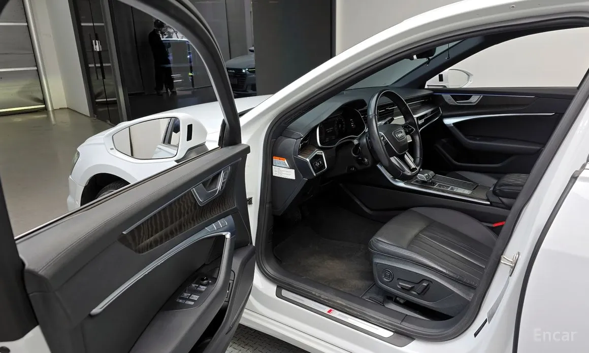 Фото 11 - Audi A6