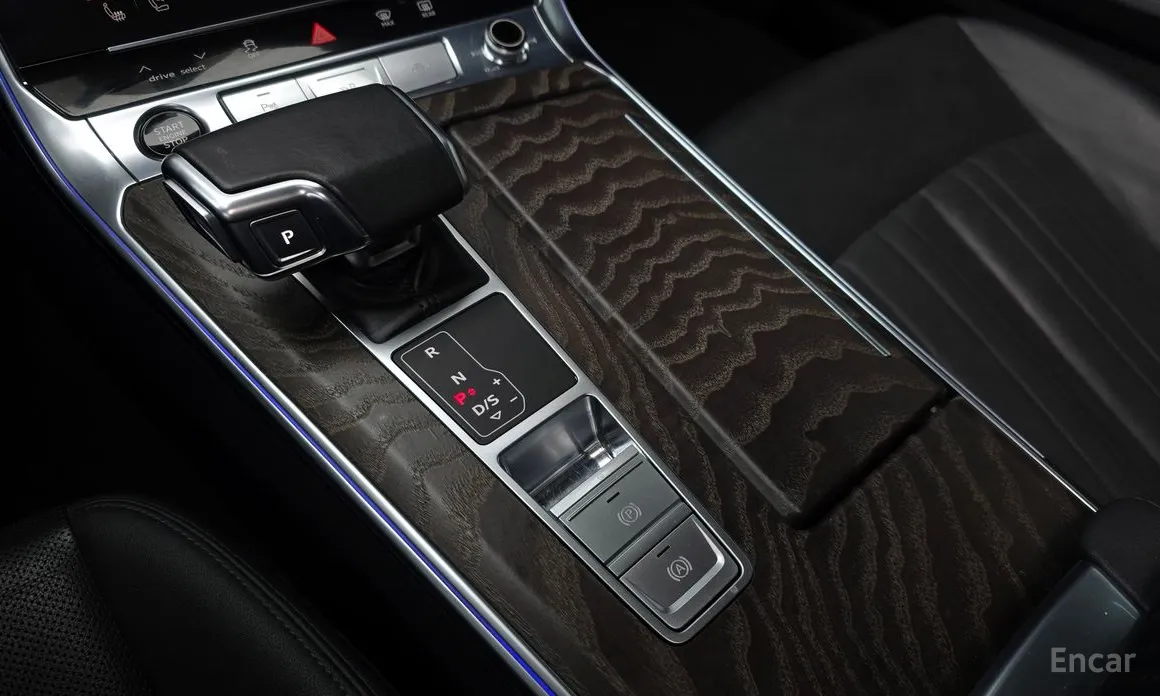 Фото 9 - Audi A6