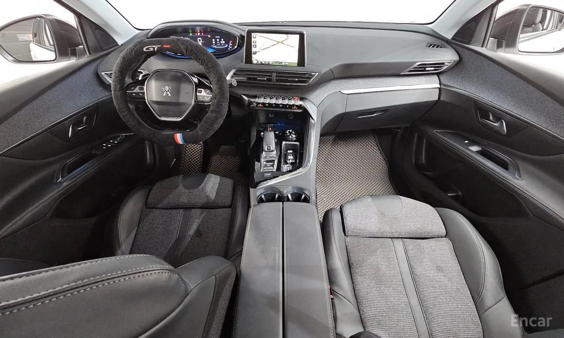 Фото 7 - Peugeot 5008