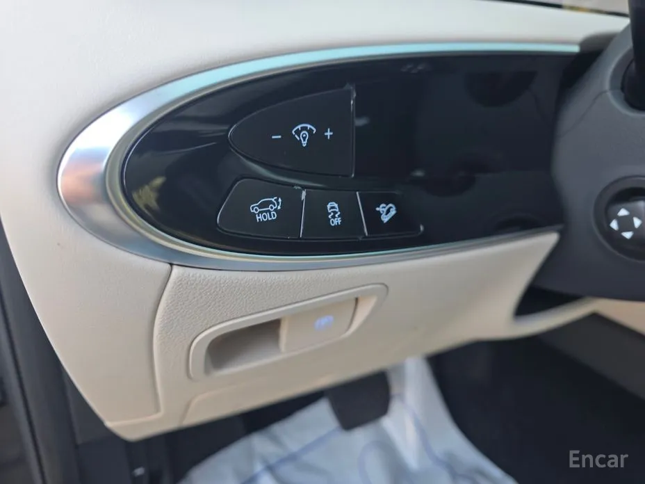 Photo 16 - Genesis GV70