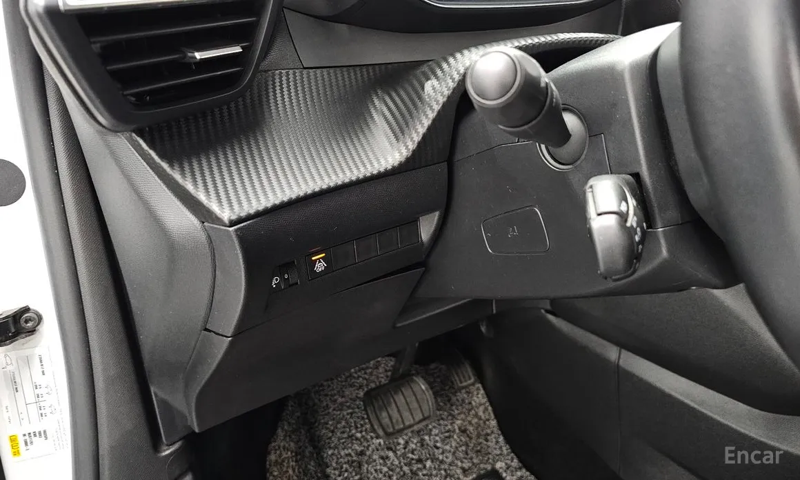 Фото 14 - Peugeot 2008