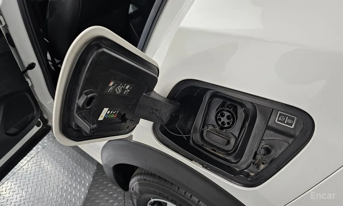 Фото 19 - Peugeot 2008