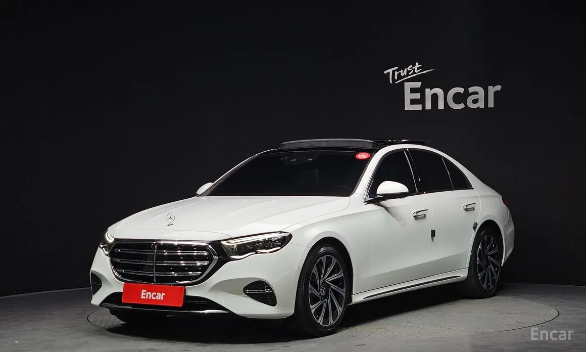 Фото 1 - Mercedes-Benz E-Class