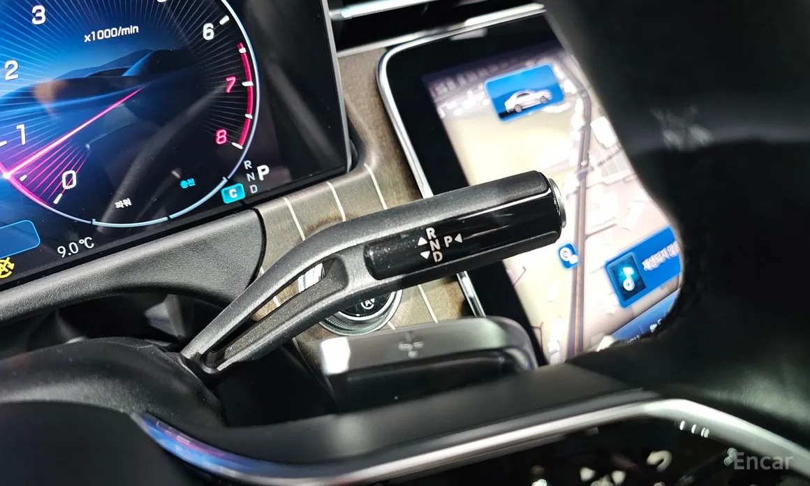 Фото 9 - Mercedes-Benz E-Class