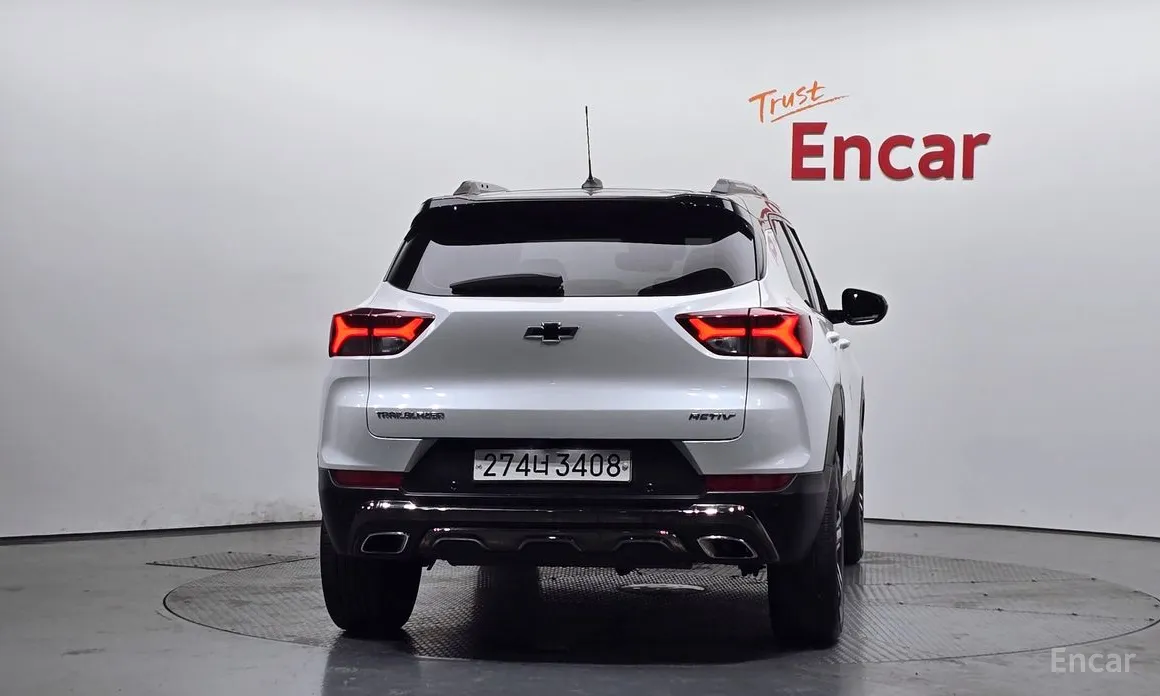 Фото 4 - Chevrolet Trailblazer