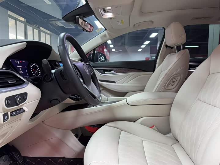 Фото 7 - Buick Enclave