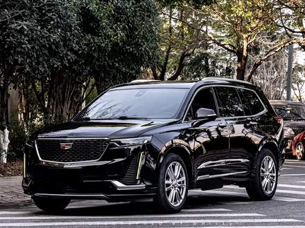 Фото 1 - Cadillac XT6