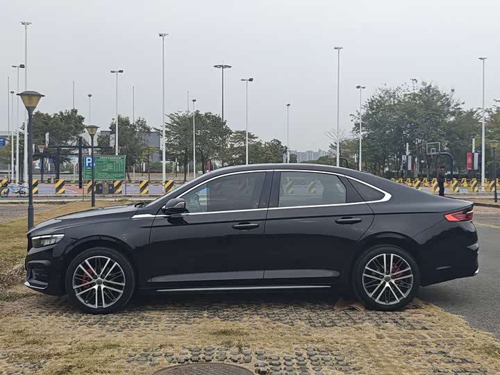 Photo 7 - Geely Preface