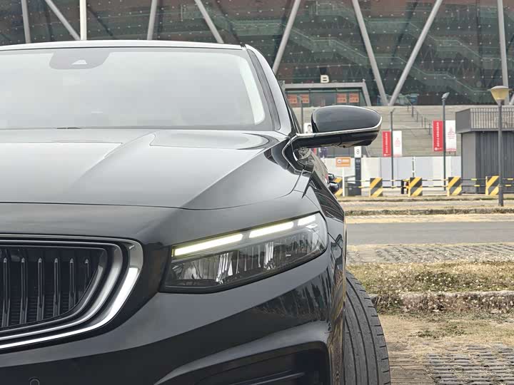 Photo 8 - Geely Preface