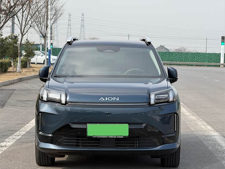 Фото 2 - GAC Aion V