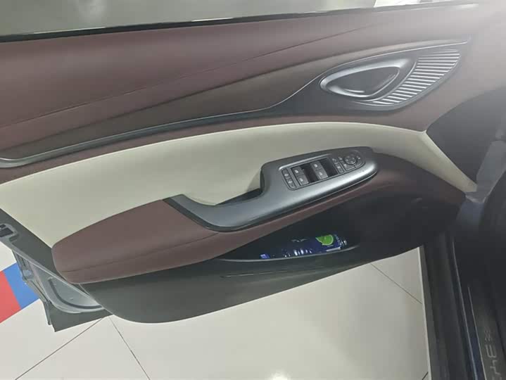 Фото 7 - BYD Seal