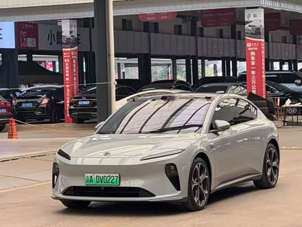 Фото 1 - Nio ET5