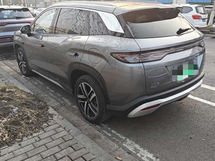 Фото 2 - BYD Song L DM-i Hybrid