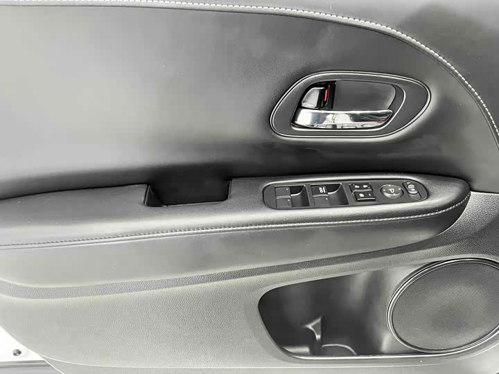 Фото 7 - Honda XR-V