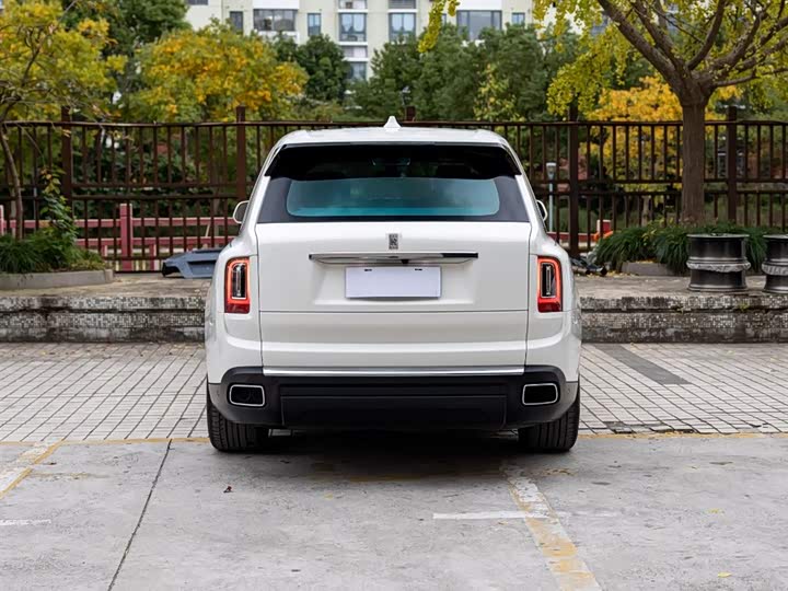 Фото 5 - Rolls-Royce Cullinan