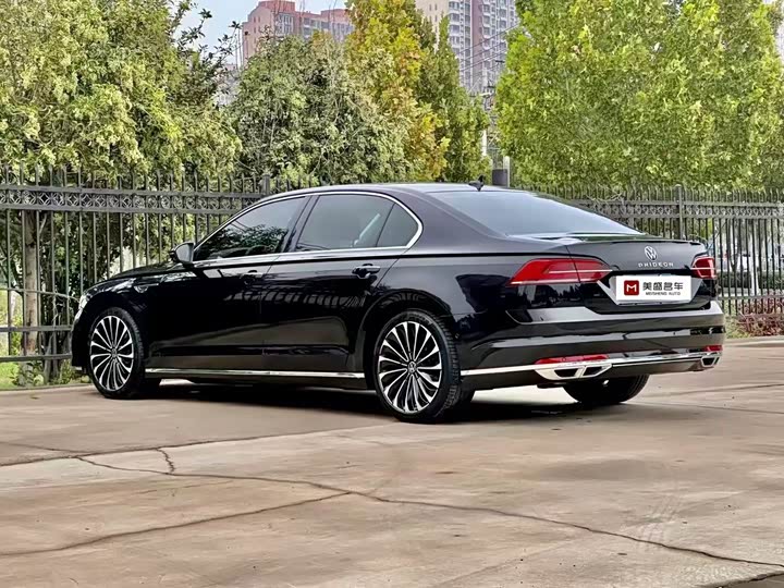 Фото 7 - Volkswagen Phideon