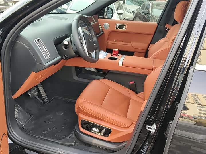 Фото 9 - LiXiang L7