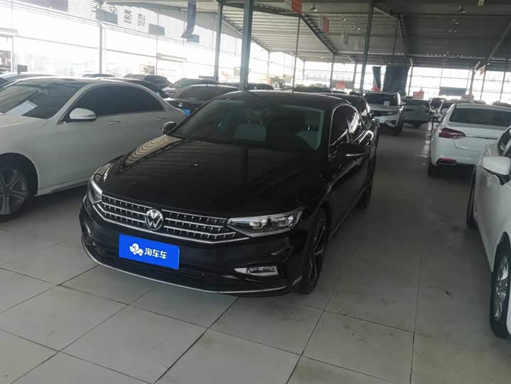 Фото 1 - Volkswagen Magotan