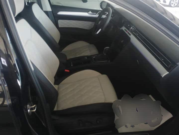 Фото 8 - Volkswagen Magotan