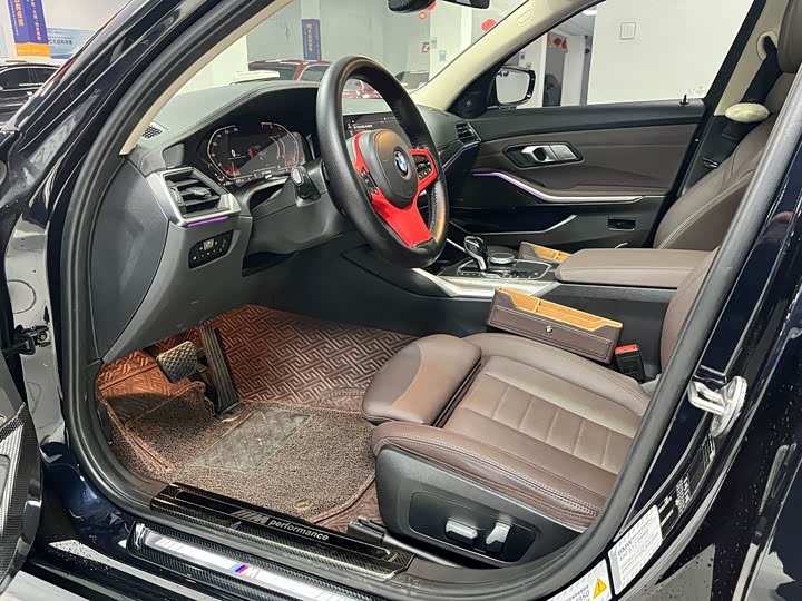 Фото 6 - BMW 3 Series