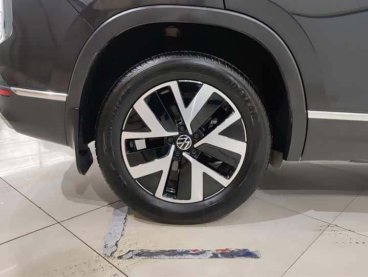 Фото 6 - Volkswagen Tayron