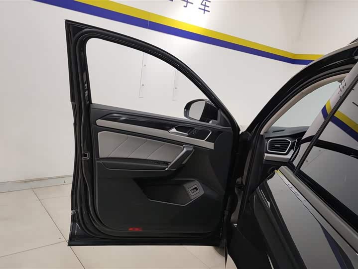 Фото 7 - Volkswagen Tayron