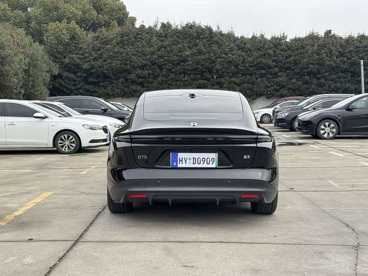 Фото 7 - Nio ET5