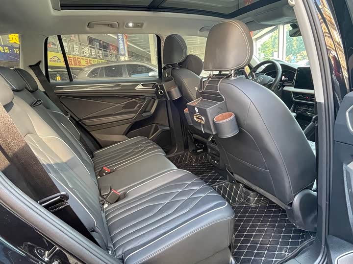 Фото 5 - Volkswagen Tiguan L Pro