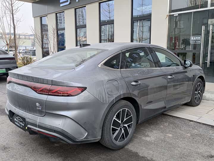 Фото 9 - BYD Qin L