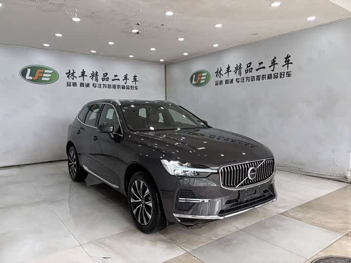 Photo 3 - Volvo XC60