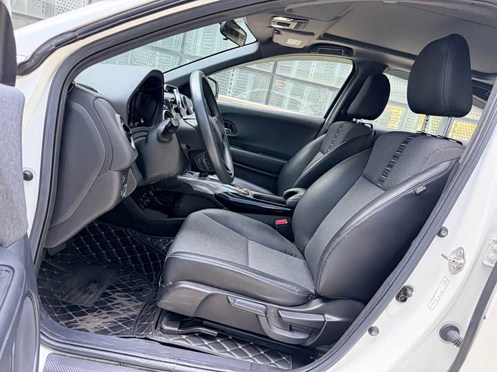 Фото 9 - Honda XR-V