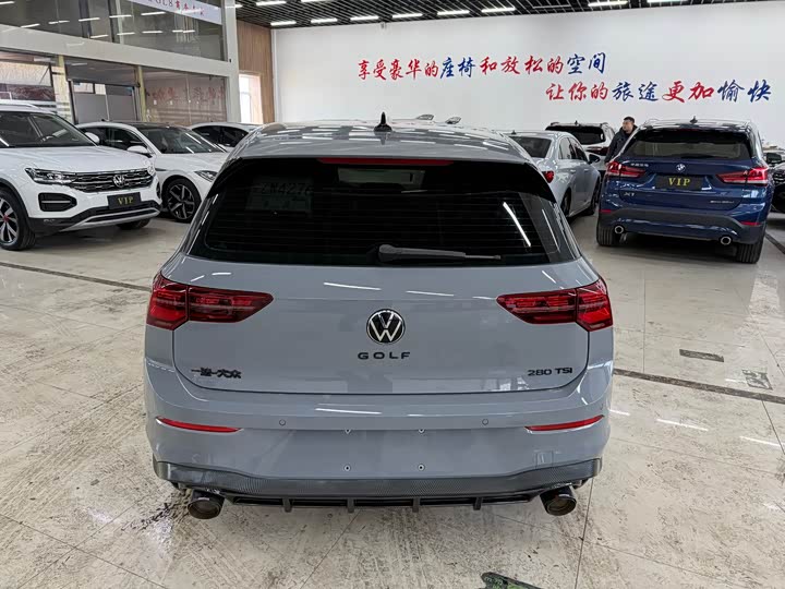 Фото 4 - Volkswagen Golf