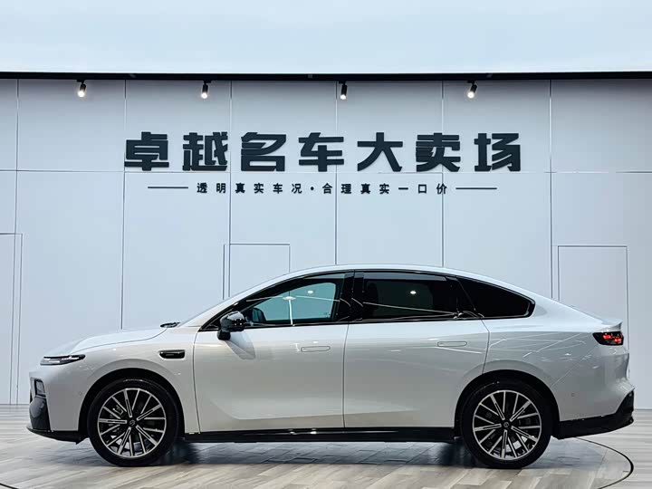 Фото 4 - Leapmotor B01