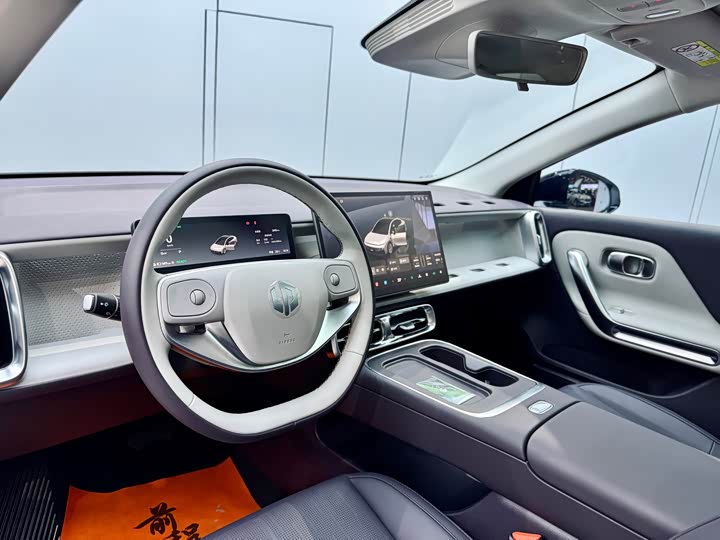 Фото 8 - Leapmotor B01